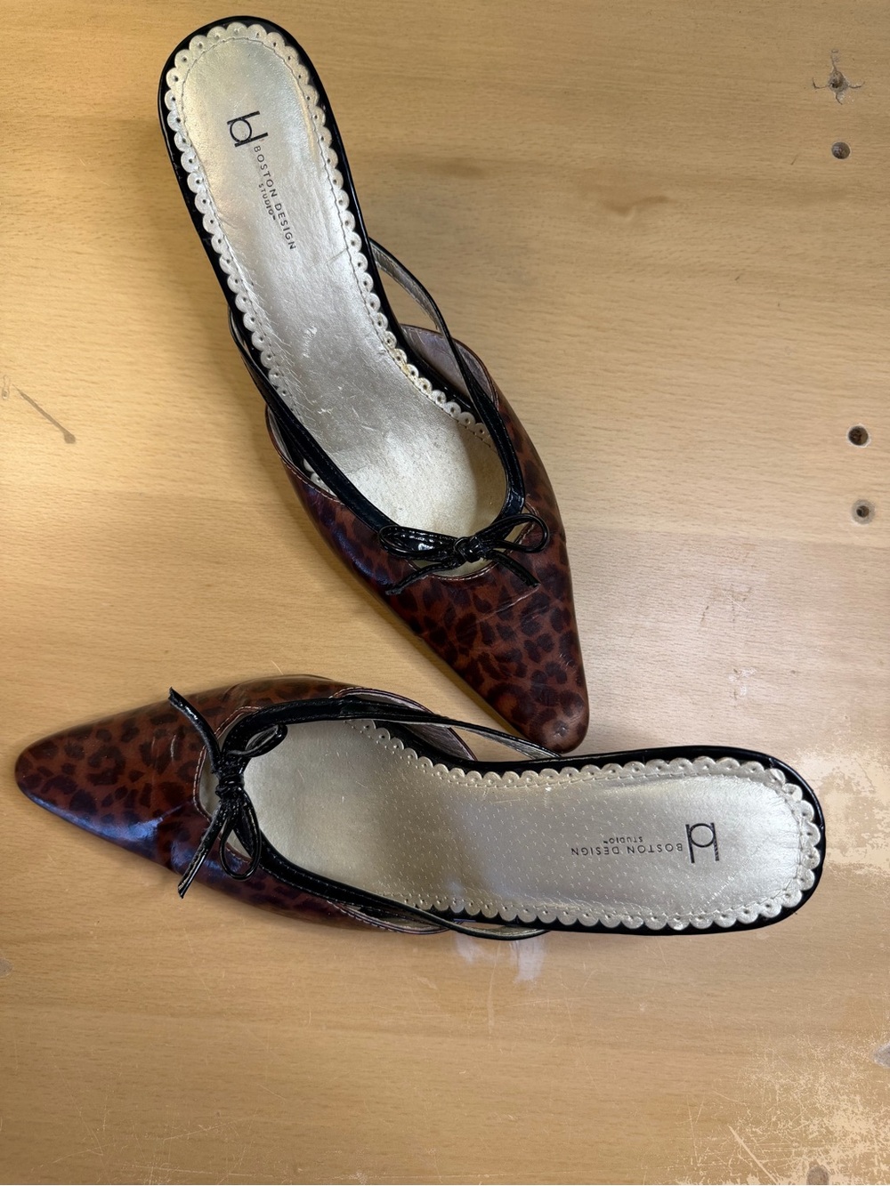 Vintage leopard print pointed toe slingback heels Boston Design Studio Y2K
